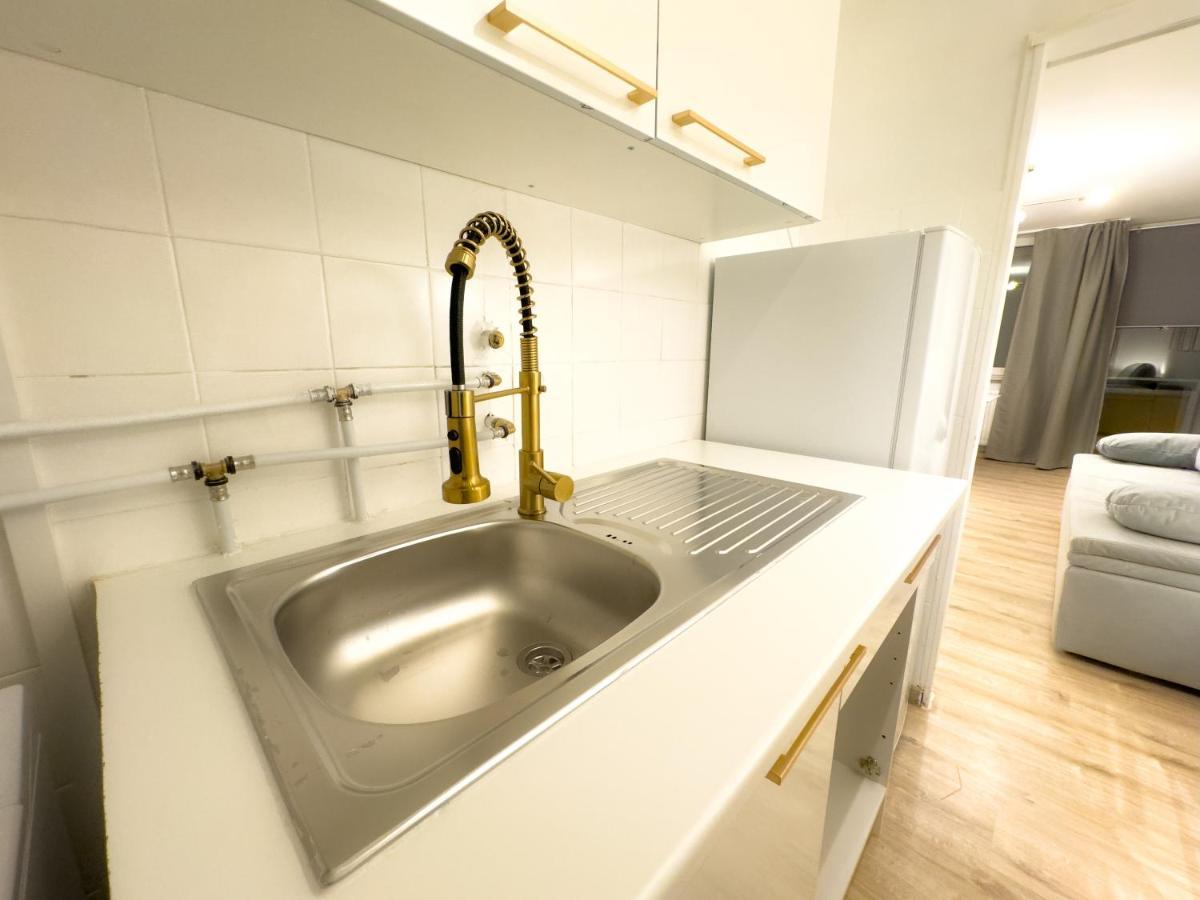 Messe-apartment Fuer 5 Gaeste Mit Balkon Und Lift * Hannover