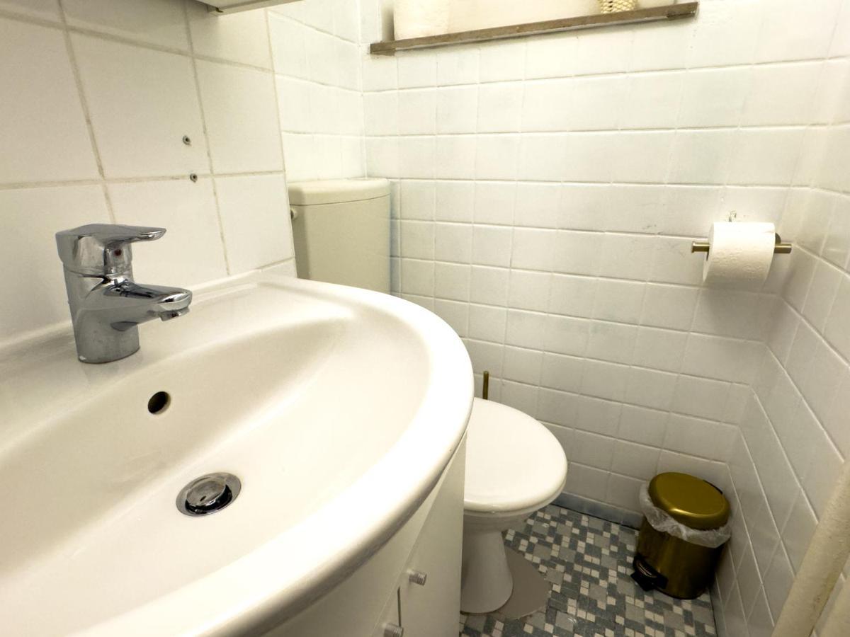 Messe-apartment Fuer 5 Gaeste Mit Balkon Und Lift Apartment *