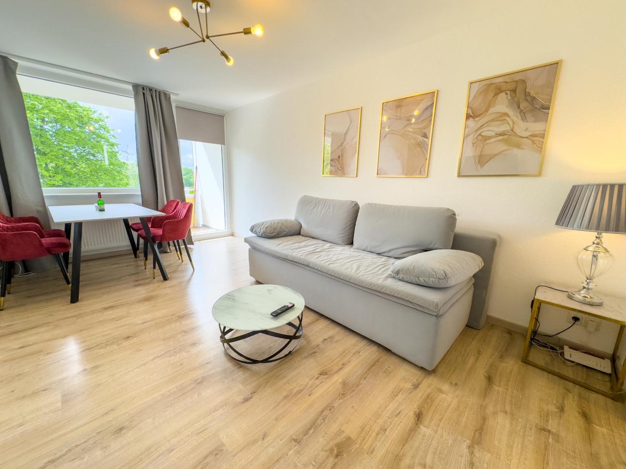 Apartment Messe-apartment Fuer 5 Gaeste Mit Balkon Und Lift Hannover