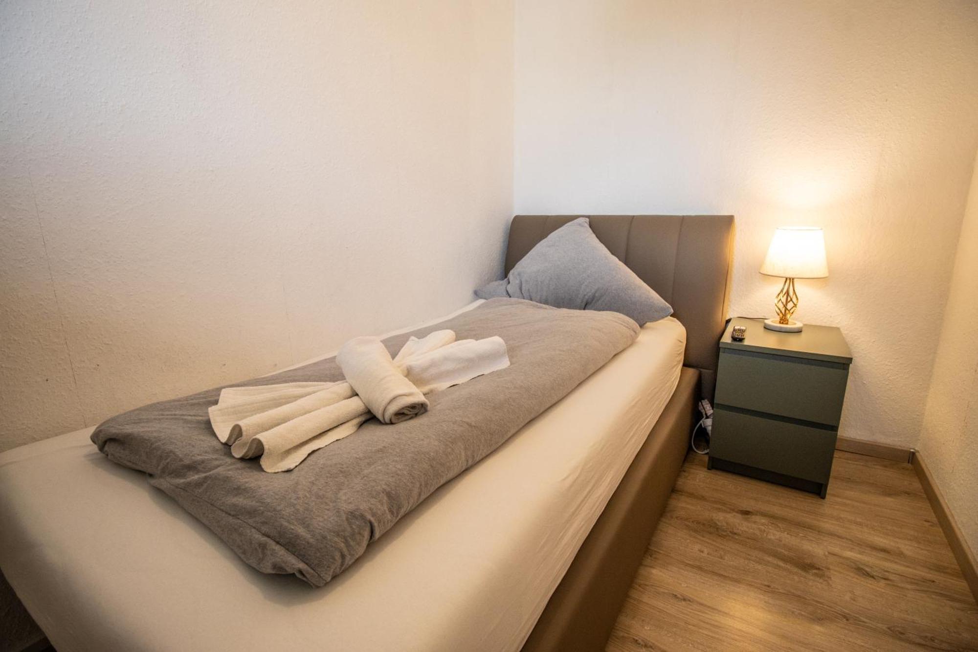 Messe-apartment Fuer 5 Gaeste Mit Balkon Und Lift Hannover