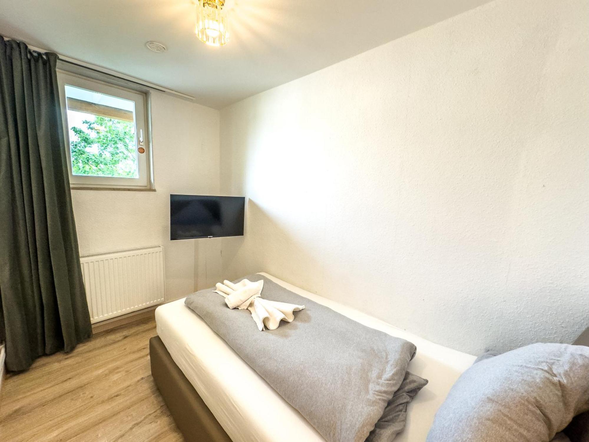 Messe-apartment Fuer 5 Gaeste Mit Balkon Und Lift * Hannover